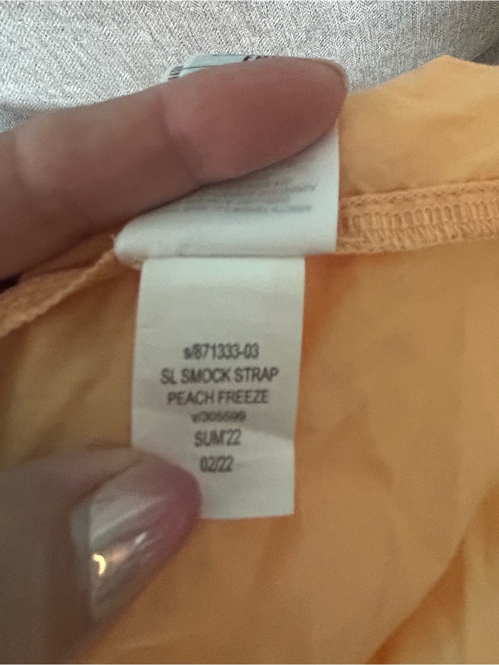 GAP Peach Freeze Smocked Strap Tank Top Size Small - Picture 5 of 5